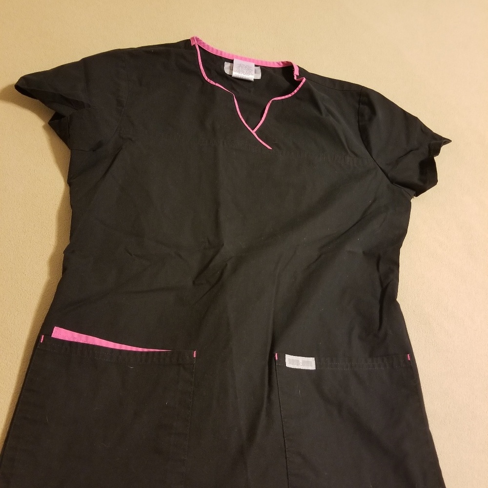 Scrub top